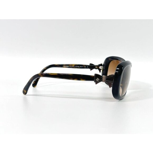 Chanel Acetate Bow CC Sunglasses — Model 5171, Tortoise / Brown Gradient main image 15